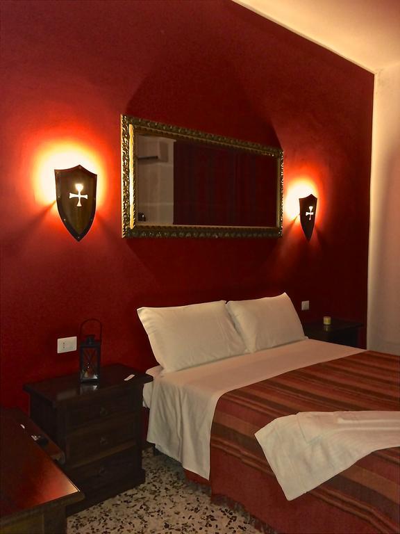 B&B Dimora Del Conte Piazza Armerina Rum bild